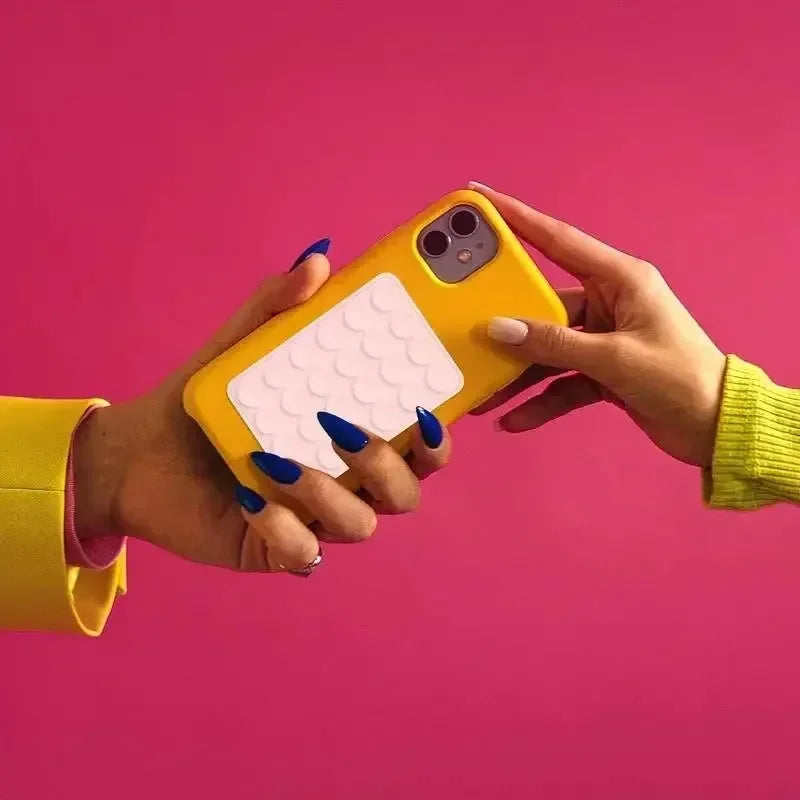 📱 Support Universel Antidérapant à Ventouses – Fixation Puissante pour Smartphone