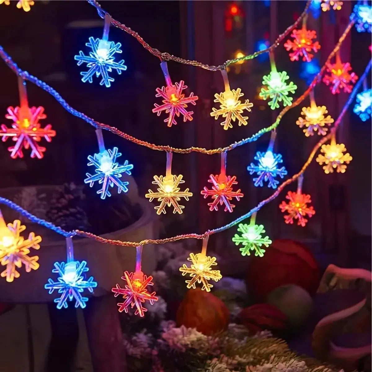 Guirlande LED Flocons de Neige – Éclairage Décoratif Intérieur & Extérieur pour Noël, Mariages et Fêtes